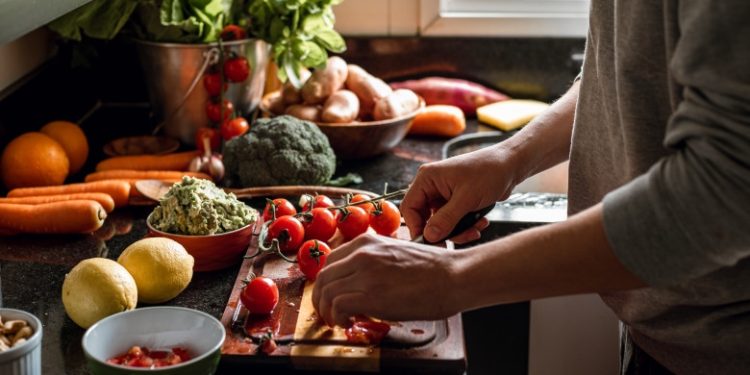 Tocana românească de cartofi cu carne: Rețetă rapidă și sănătoasă